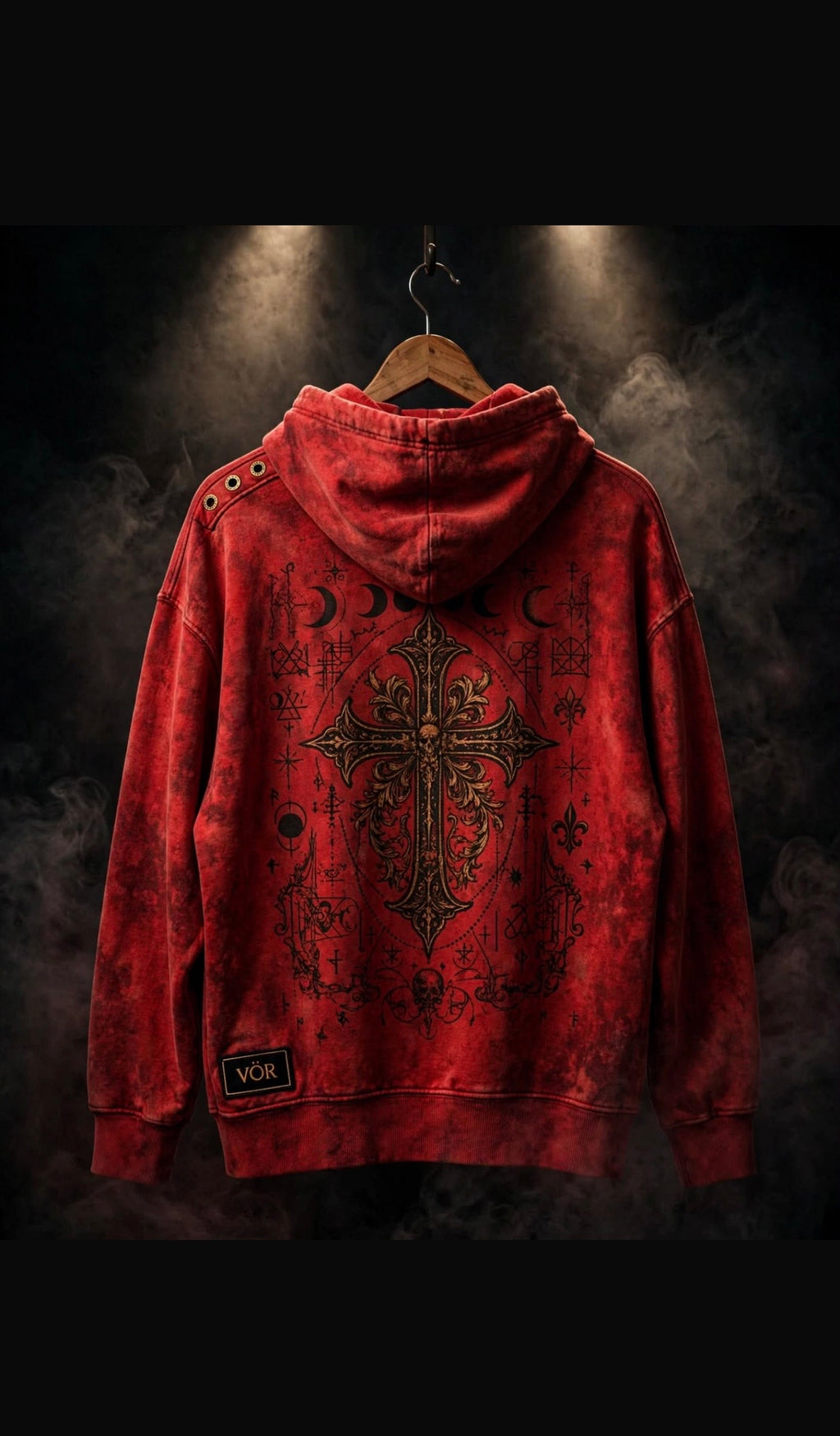 VÖR RED OVERSIZED
Washed Red. Premium Comfort. Signature Details.